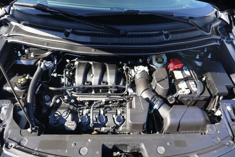 Ford Police Interceptor Utility Vehicle Full-screen Gallery Image 10