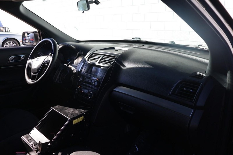 Ford Police Interceptor Utility Vehicle Full-screen Gallery Image 17