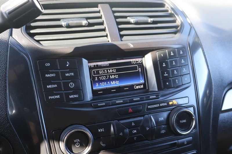 Ford Police Interceptor Utility Vehicle Full-screen Gallery Image 26