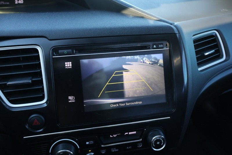 Honda Civic Sedan Vehicle Full-screen Gallery Image 33