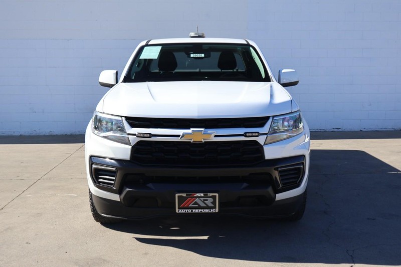 Chevrolet Colorado Vehicle Full-screen Gallery Image 03