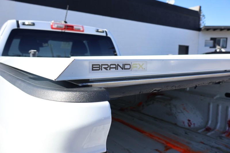 Chevrolet Colorado Vehicle Full-screen Gallery Image 10