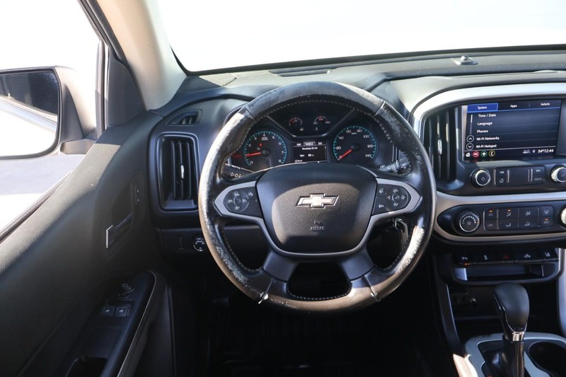 Chevrolet Colorado Vehicle Full-screen Gallery Image 28