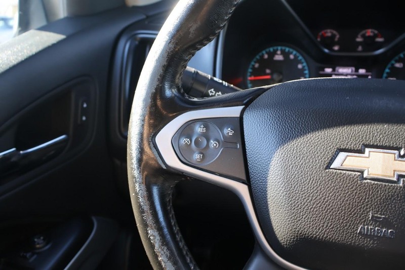 Chevrolet Colorado Vehicle Full-screen Gallery Image 29