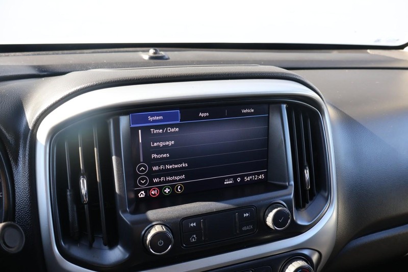 Chevrolet Colorado Vehicle Full-screen Gallery Image 32