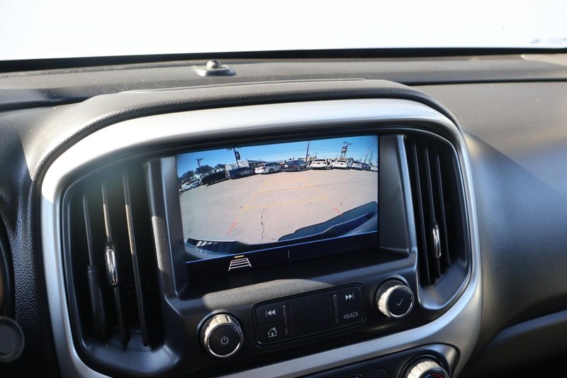 Chevrolet Colorado Vehicle Full-screen Gallery Image 33