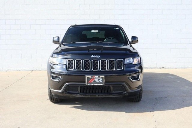 2019 Jeep Grand Cherokee Laredo's photo