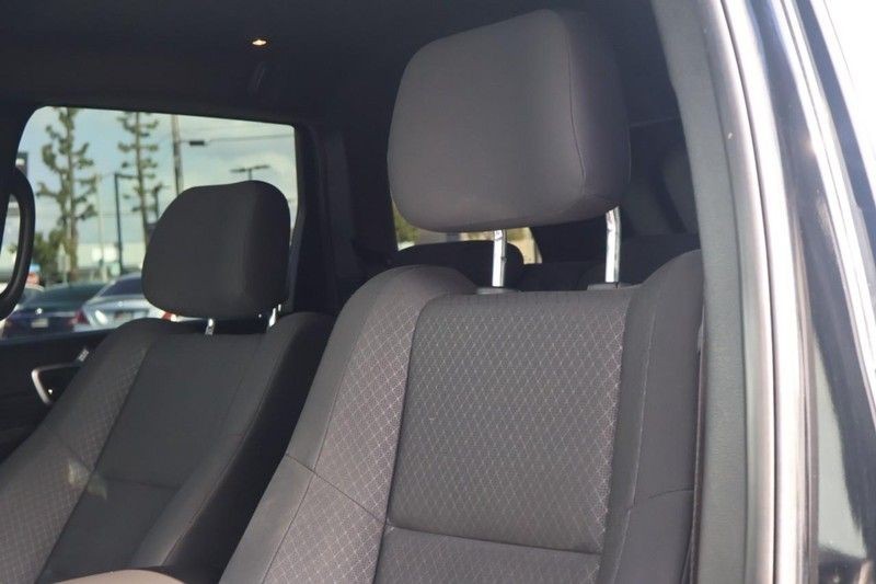 Jeep Grand Cherokee Vehicle Full-screen Gallery Image 18