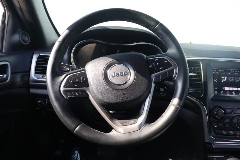 Jeep Grand Cherokee Vehicle Full-screen Gallery Image 25