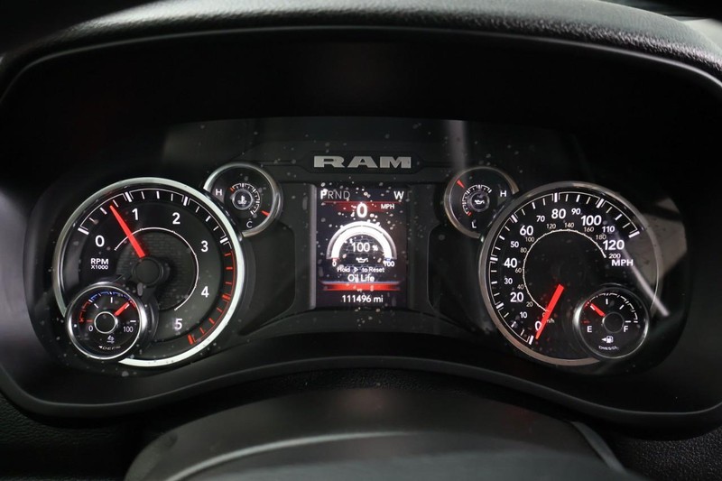 Ram 2500 Vehicle Full-screen Gallery Image 25