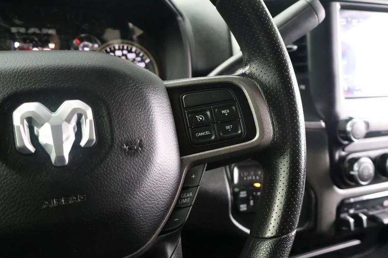 Ram 2500 Vehicle Full-screen Gallery Image 28