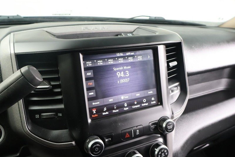 Ram 2500 Vehicle Full-screen Gallery Image 31