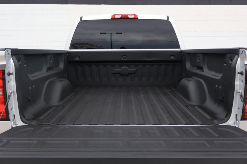 Chevrolet Silverado 1500 Vehicle Full-screen Gallery Image 08