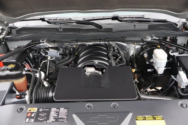 Chevrolet Silverado 1500 Vehicle Full-screen Gallery Image 12