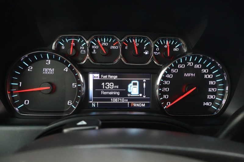 Chevrolet Silverado 1500 Vehicle Full-screen Gallery Image 24