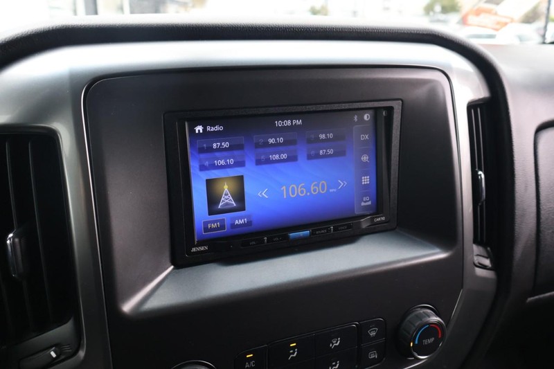 Chevrolet Silverado 1500 Vehicle Full-screen Gallery Image 29