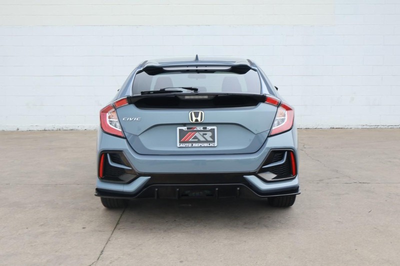 Honda Civic Hatchback Vehicle Full-screen Gallery Image 06