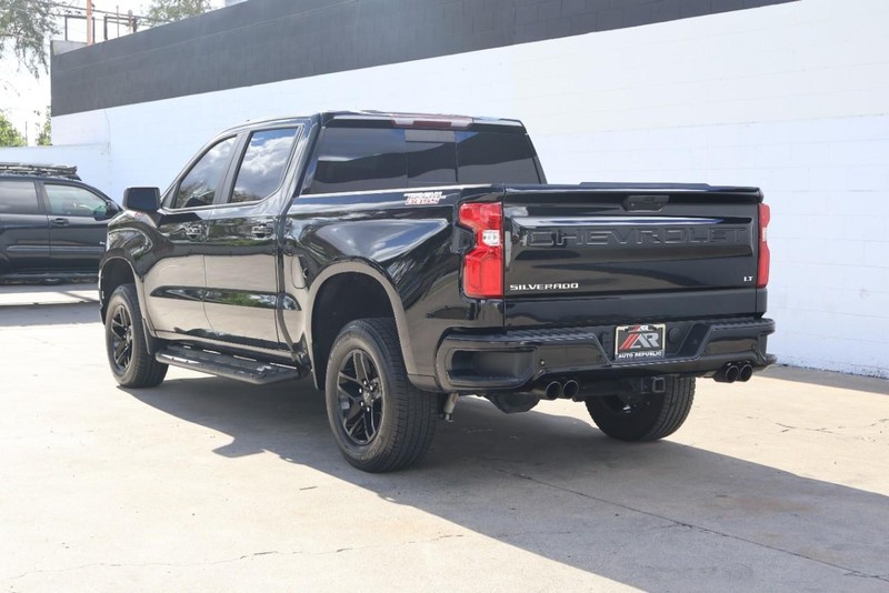 Chevrolet Silverado 1500 Vehicle Full-screen Gallery Image 09