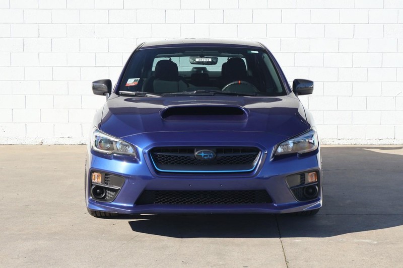 Subaru WRX Vehicle Full-screen Gallery Image 02
