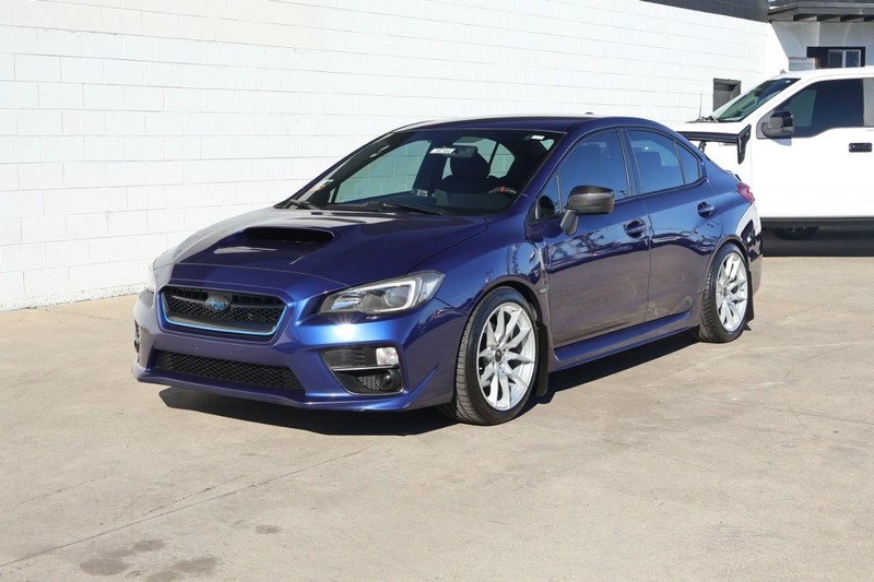 Subaru WRX Vehicle Full-screen Gallery Image 11