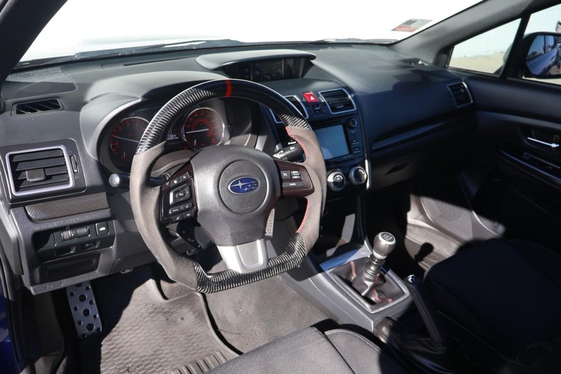 Subaru WRX Vehicle Full-screen Gallery Image 16