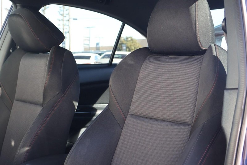 Subaru WRX Vehicle Full-screen Gallery Image 18