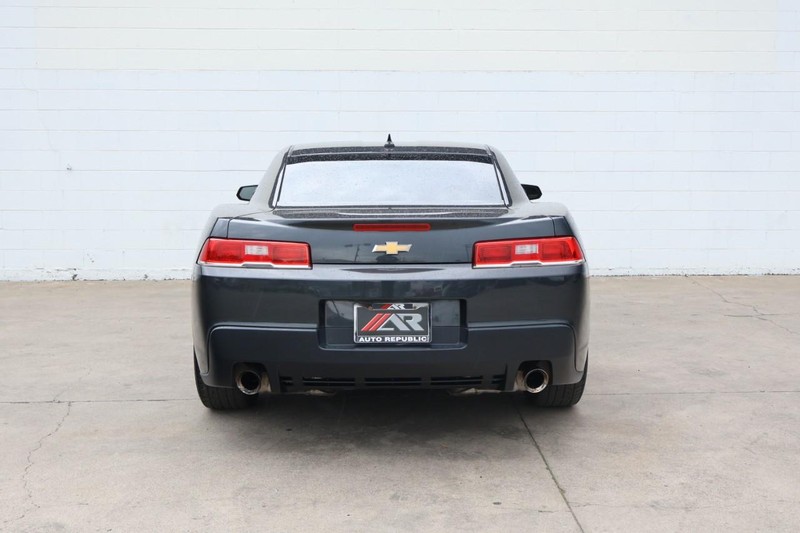 Chevrolet Camaro Vehicle Full-screen Gallery Image 06