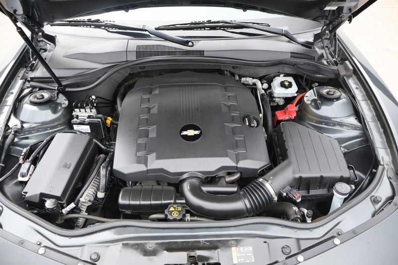 Chevrolet Camaro Vehicle Full-screen Gallery Image 12