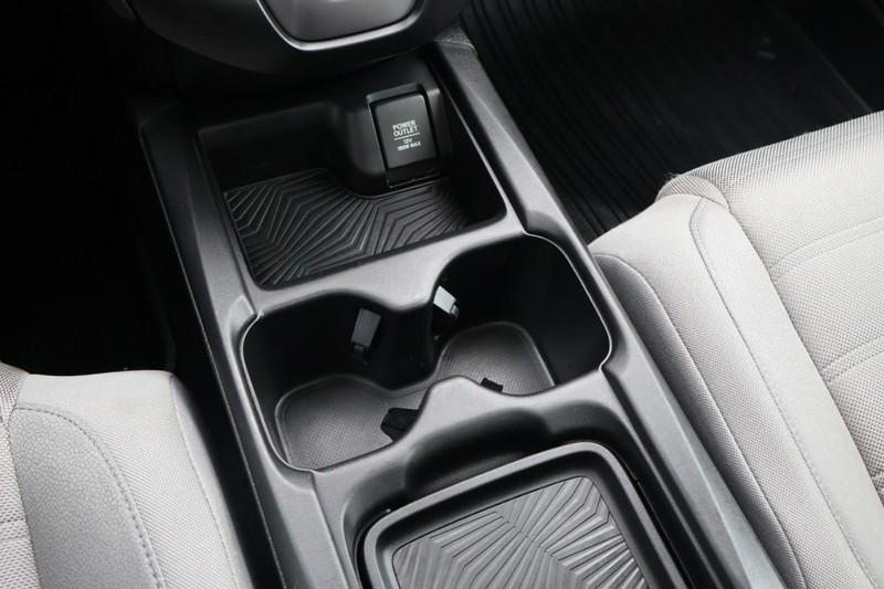 Honda CR-V Vehicle Full-screen Gallery Image 35