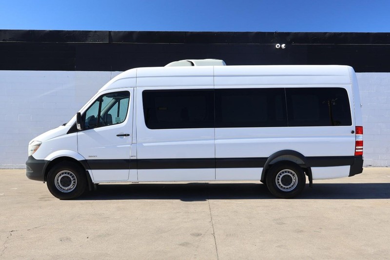 Mercedes-Benz Sprinter Passenger Vans Vehicle Full-screen Gallery Image 12