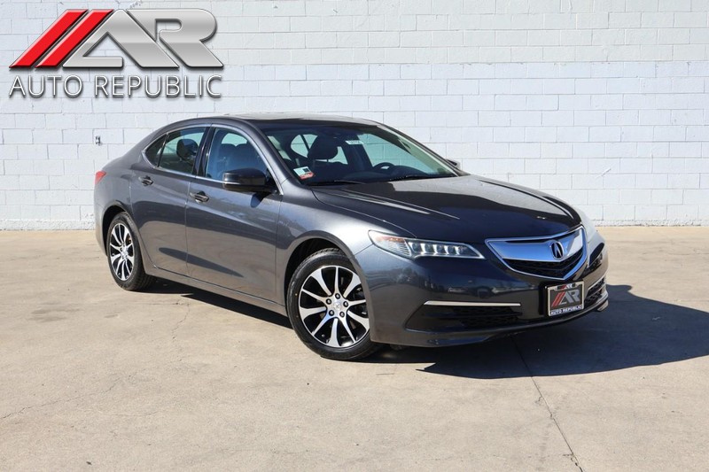 Acura TLX Vehicle Full-screen Gallery Image 01