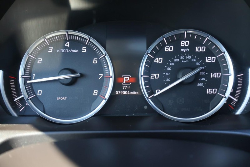 Acura TLX Vehicle Full-screen Gallery Image 23