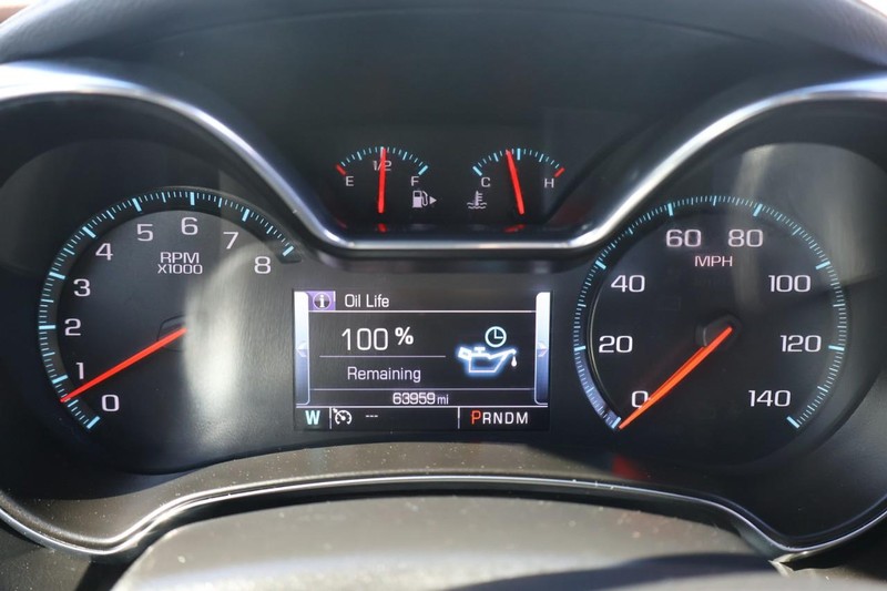 Chevrolet Impala Vehicle Full-screen Gallery Image 24