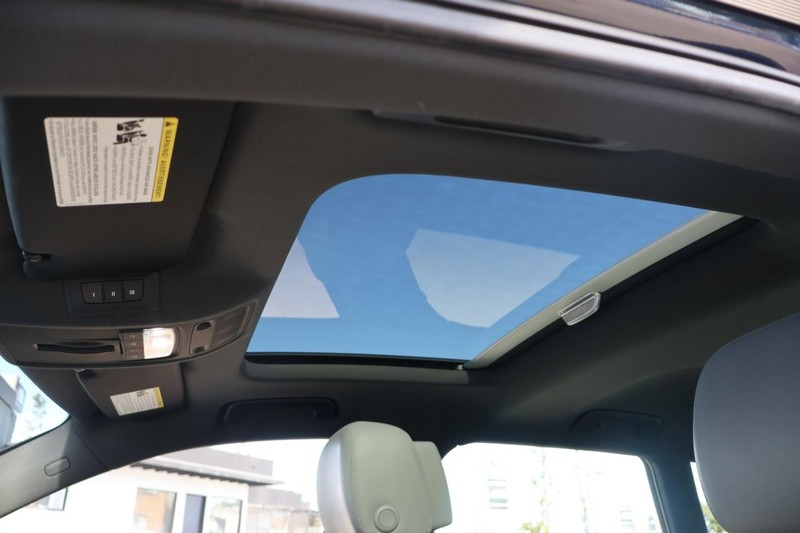 Audi A3 Sportback e-tron Vehicle Full-screen Gallery Image 37