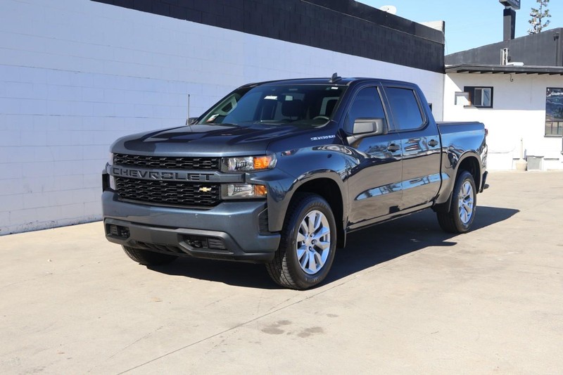 Chevrolet Silverado 1500 LTD Vehicle Full-screen Gallery Image 09