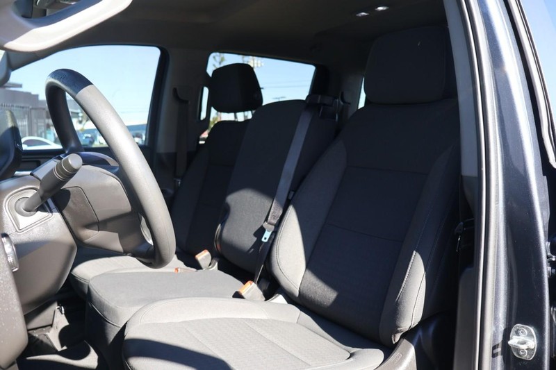 Chevrolet Silverado 1500 LTD Vehicle Full-screen Gallery Image 15