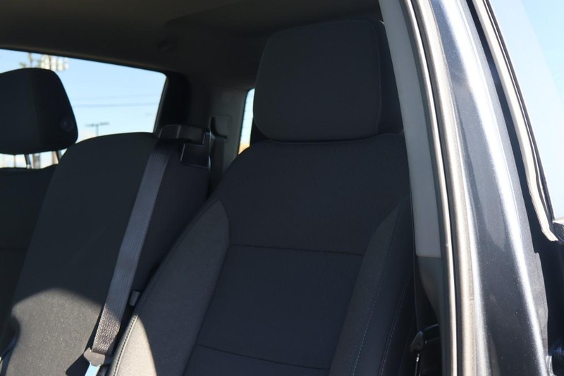 Chevrolet Silverado 1500 LTD Vehicle Full-screen Gallery Image 16