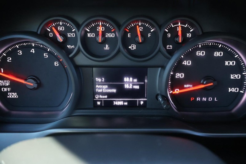 Chevrolet Silverado 1500 LTD Vehicle Full-screen Gallery Image 21