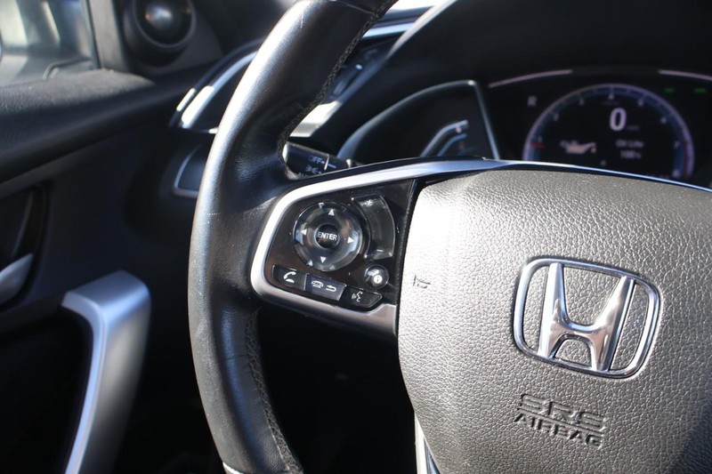 Honda Civic Coupe Vehicle Full-screen Gallery Image 25