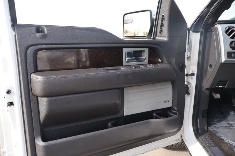 Ford F-150 Vehicle Full-screen Gallery Image 14