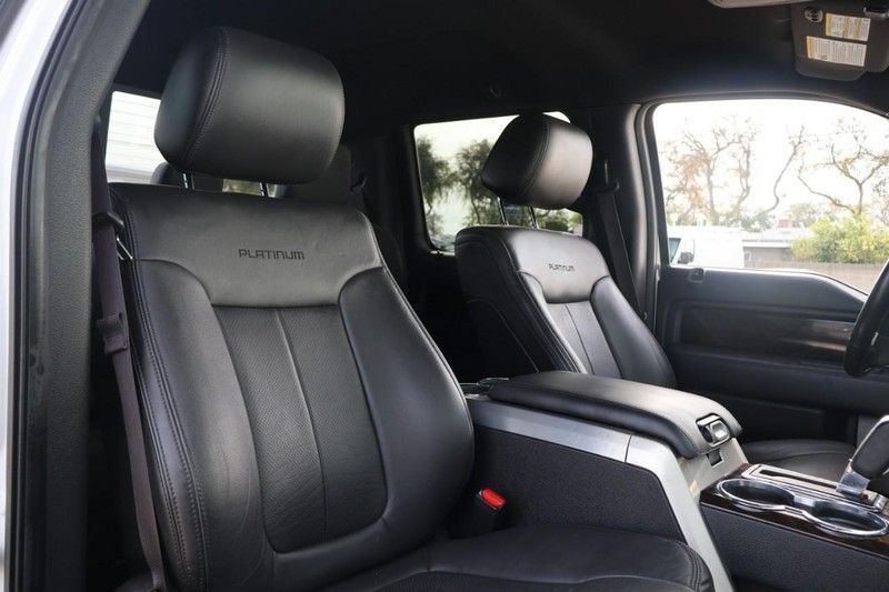 Ford F-150 Vehicle Full-screen Gallery Image 20