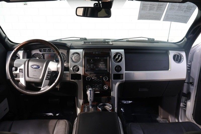 Ford F-150 Vehicle Full-screen Gallery Image 23