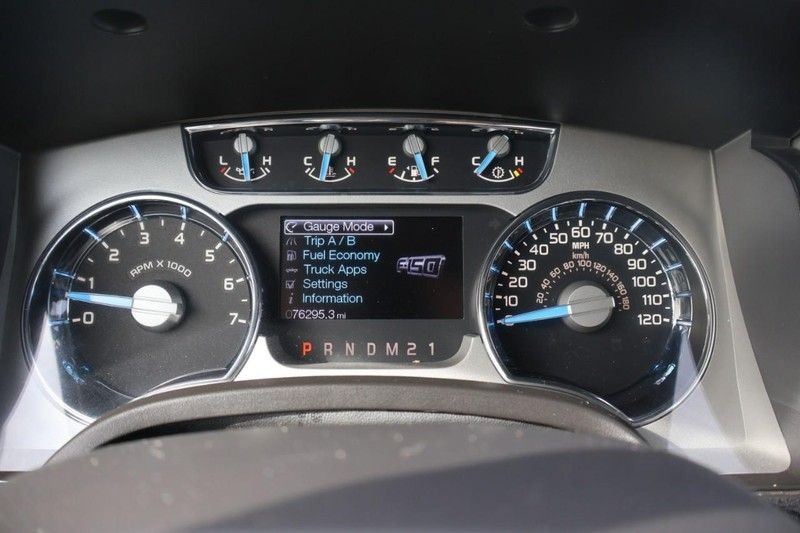 Ford F-150 Vehicle Full-screen Gallery Image 24