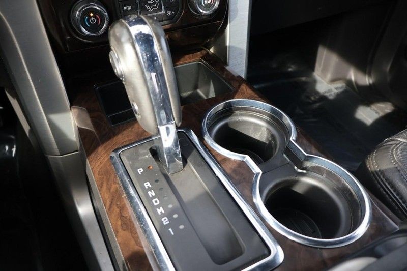 Ford F-150 Vehicle Full-screen Gallery Image 31