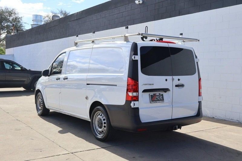 Mercedes-Benz Metris Cargo Van Vehicle Full-screen Gallery Image 10