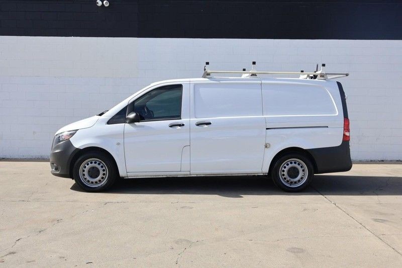 Mercedes-Benz Metris Cargo Van Vehicle Full-screen Gallery Image 11