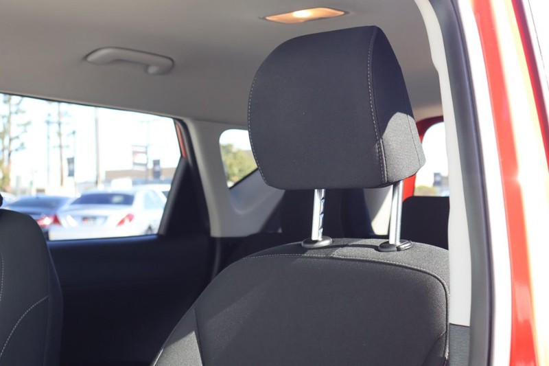 Kia Soul Vehicle Full-screen Gallery Image 19