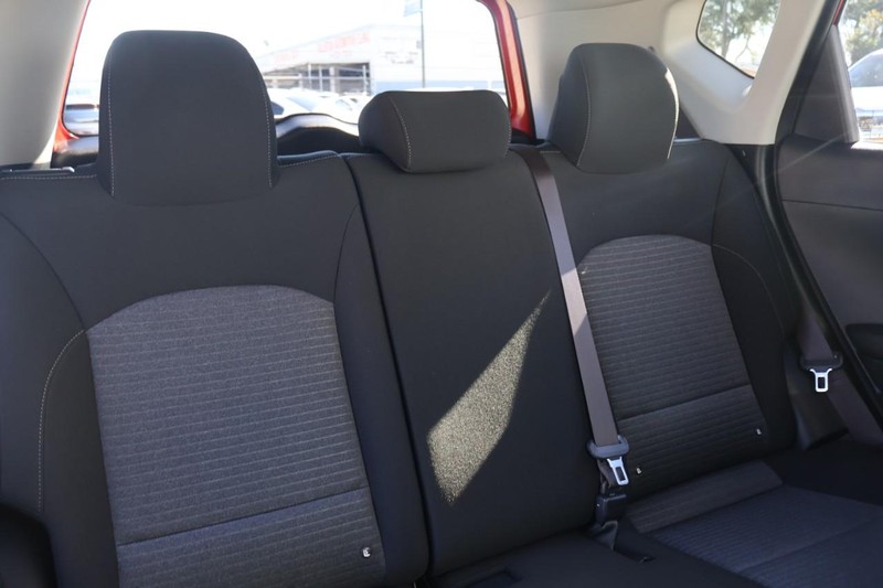 Kia Soul Vehicle Full-screen Gallery Image 22