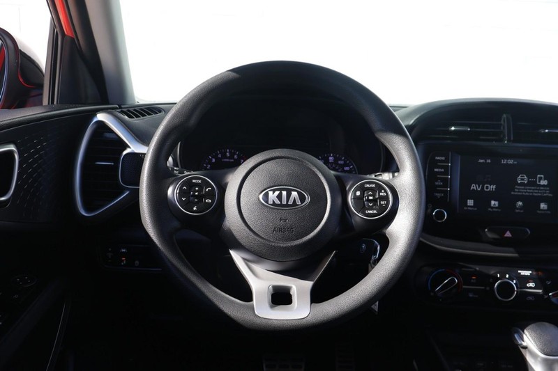 Kia Soul Vehicle Full-screen Gallery Image 25