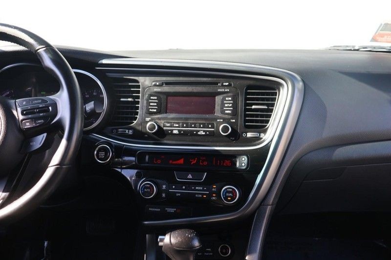 Kia Optima Hybrid Vehicle Full-screen Gallery Image 28